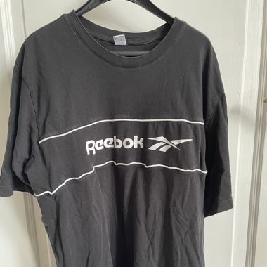 Reebok t-shirt