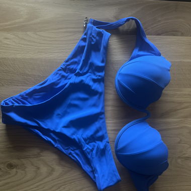 Bikini