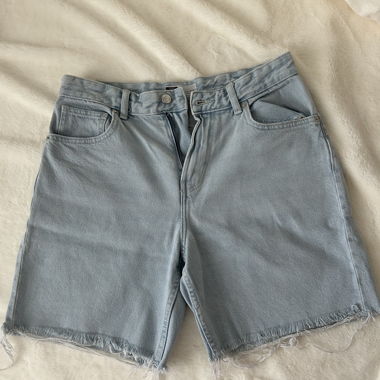 Bershka Baggy Shorts Size 38