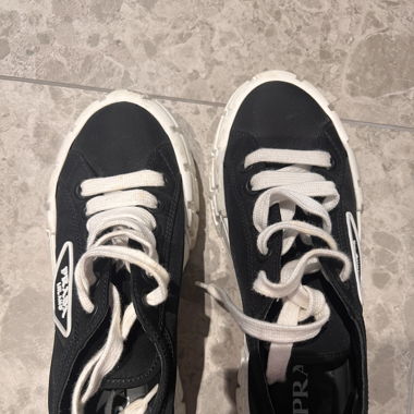Prada sneaker