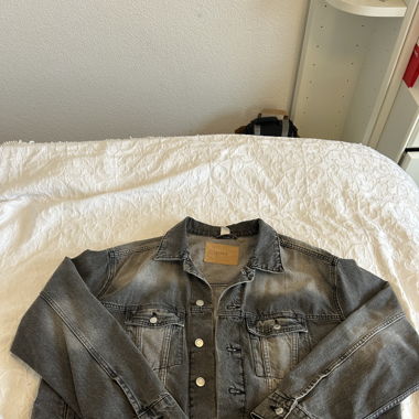 Graue Jeans Jacke