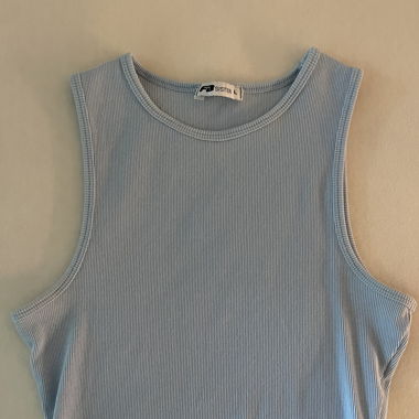 Blue crop top