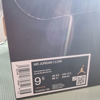 Air jordan low white taille 43 
