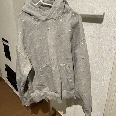 Nike hoodie