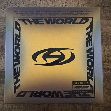 Album K-pop Ateez the world movement