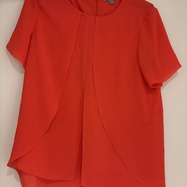 Rotes Damen-Top