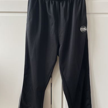 black jogging pants