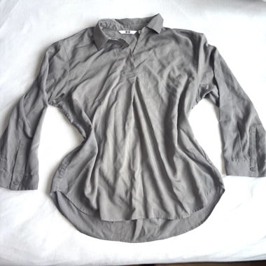 Graue UNIQLO Bluse in S