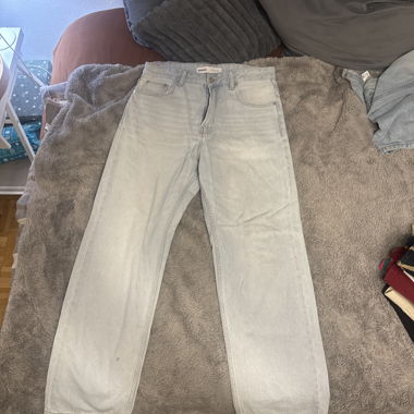 Jeans azzurri chiari