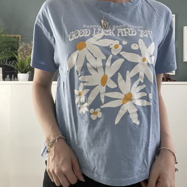 Blaues Blumen T-Shirt