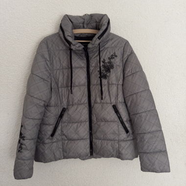Veste matelassée grise, taille 44