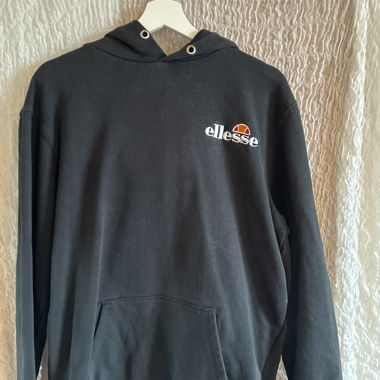 Pull Ellesse 