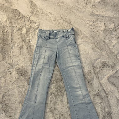 Flared Jeans