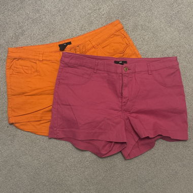 2 pantaloncini