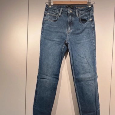 Cigarette Fit Jeans *ungetragen*