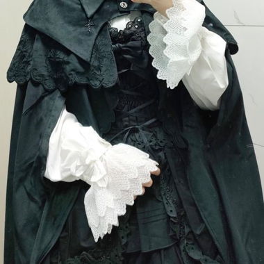 Gothic-Cape-Set