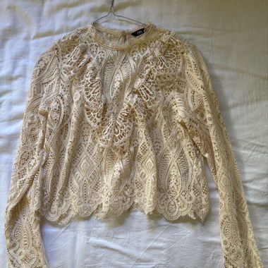 Zara-Spitzen-Top