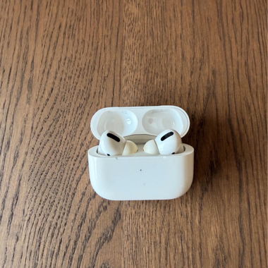 Apple AirPods Pro 