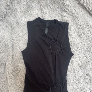 Skims Herz Top