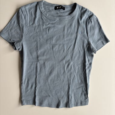 T-shirt bleu clair