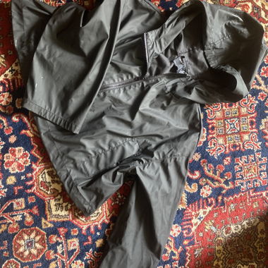 Cropped rain coat black 