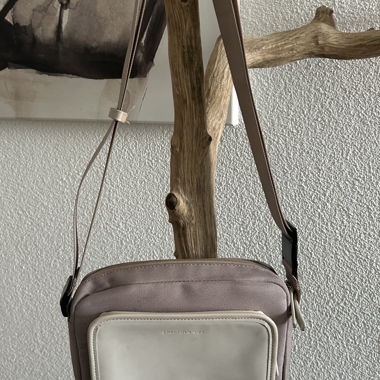 Kapten & Son Crossbody Bag