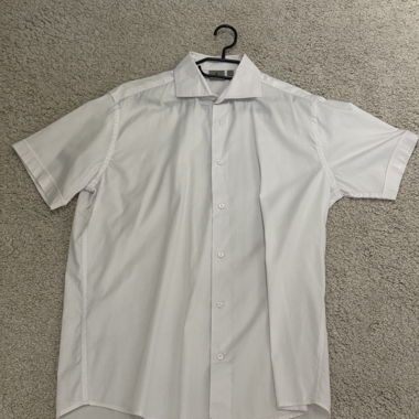 Chemise à manches courtes
