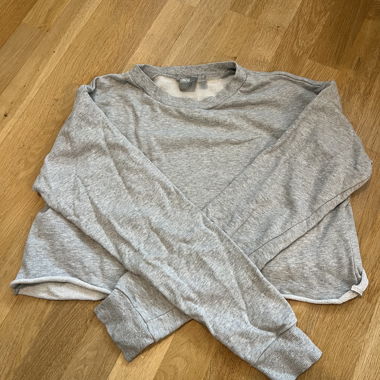 Sweat court gris ASOS