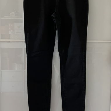 Jeans schwarz Grösse 34