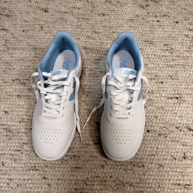 New Balance Sneaker