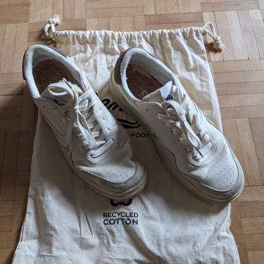 Baskets Genesis, blanc cassé T. 40