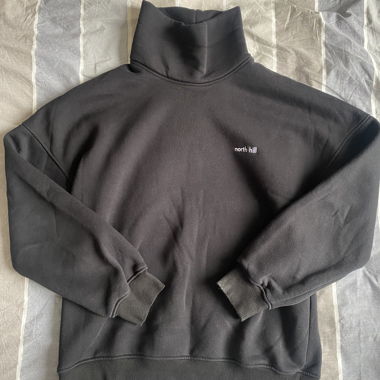 Pull col roulé 
