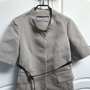 kurzärmelige Jacke