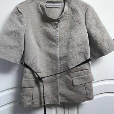 kurzärmelige Jacke
