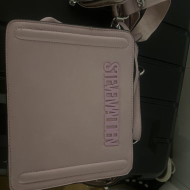 Steven Madden Umhängetasche rosa 