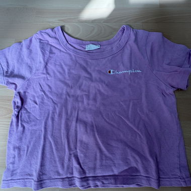 T-shirt Champion viola, taglia S