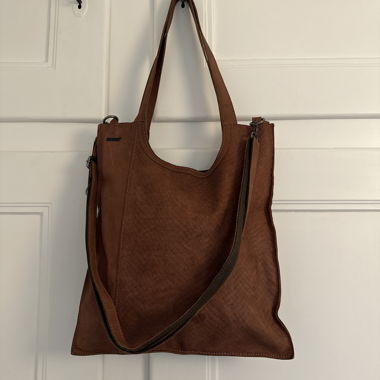 Brown leather tote bag
