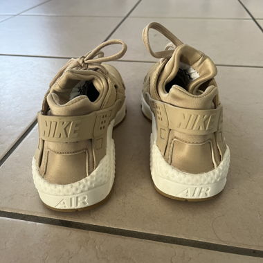 Nike huarache beige 