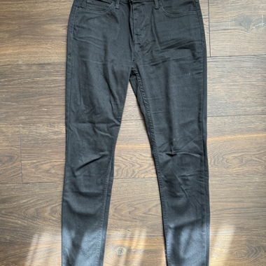 Levis skinny Jeans schwarz