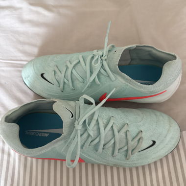 Nike Mercurial turquoise football boots