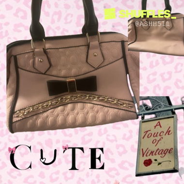 Cute lil vintage Handbag