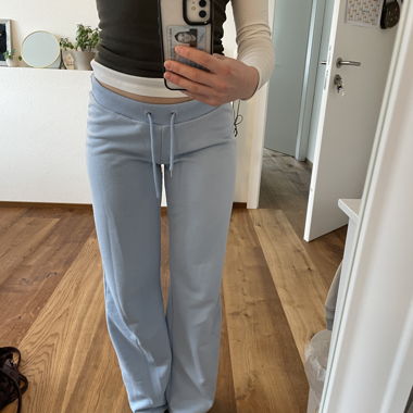 Pantalon de jogging bleu clair à taille basse