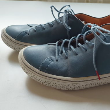 Baskets THINK en cuir 