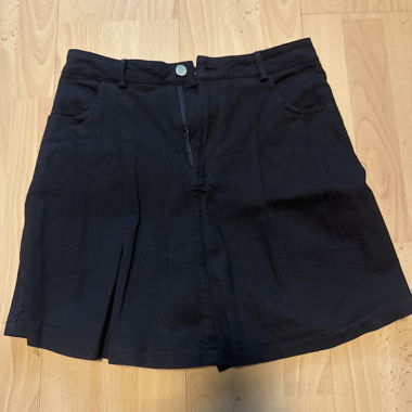 Black trouser skirt