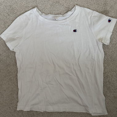 Weißes Champion T-Shirt mit Logo 