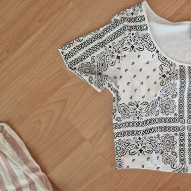 Champion crop top