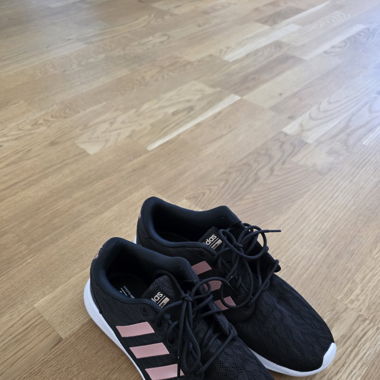 Adidas Sneaker