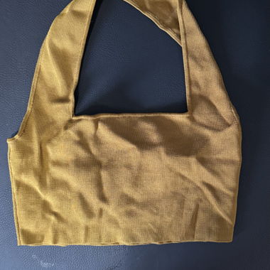 Top cropped ZARA senape con scollo a halter