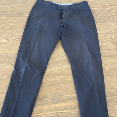 Pantaloni chino blu scuro
