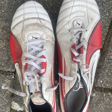 Puma football boots white/red